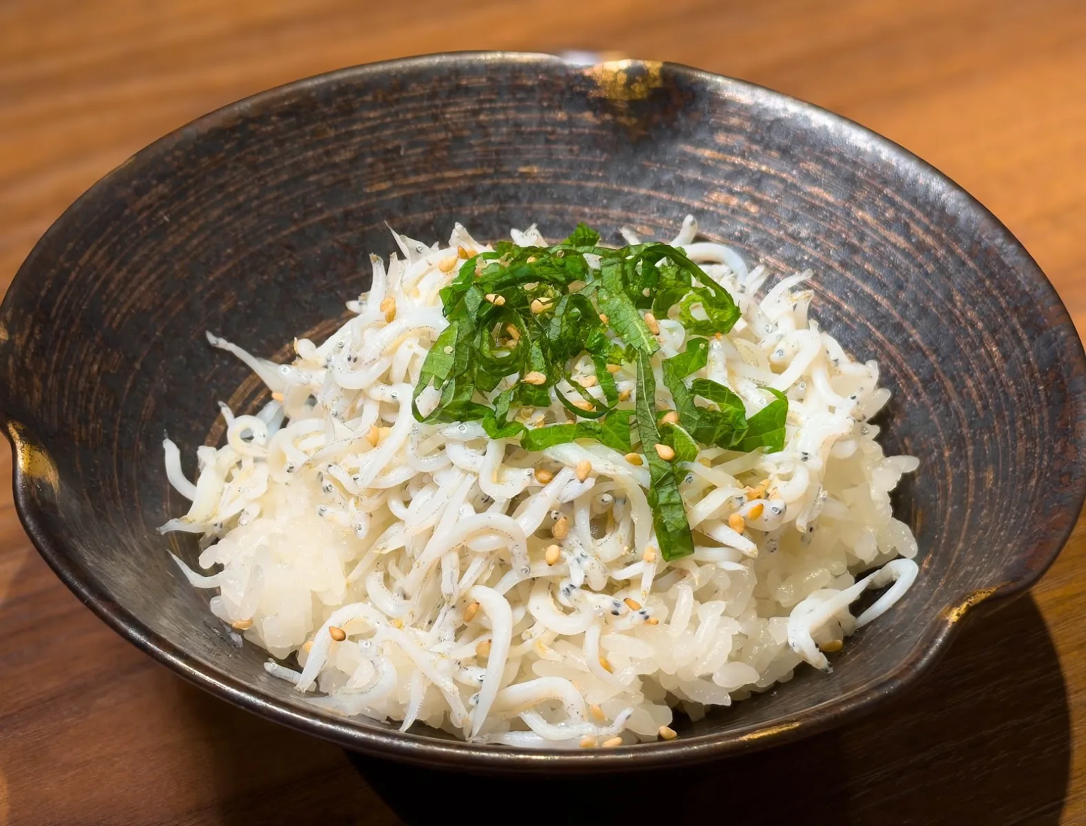 鶏と炭火 トリマラン赤坂 · 9