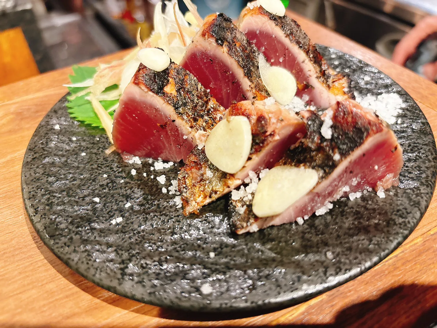 鶏と炭火 トリマラン赤坂 · 5